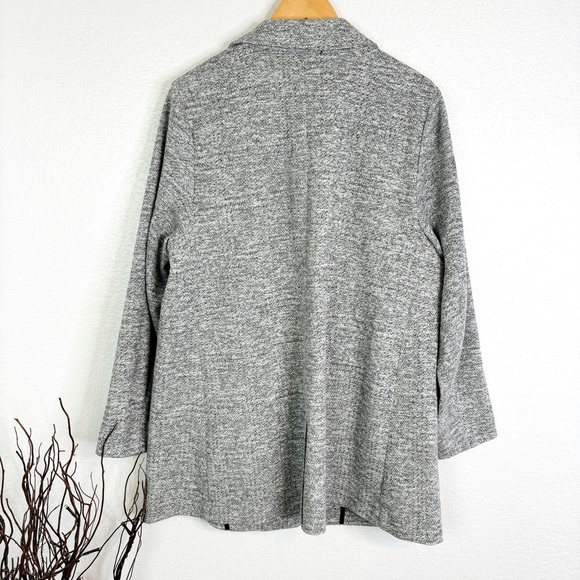 TORRID Studio Double Knit Boyfriend Blazer - Picture 5 of 8